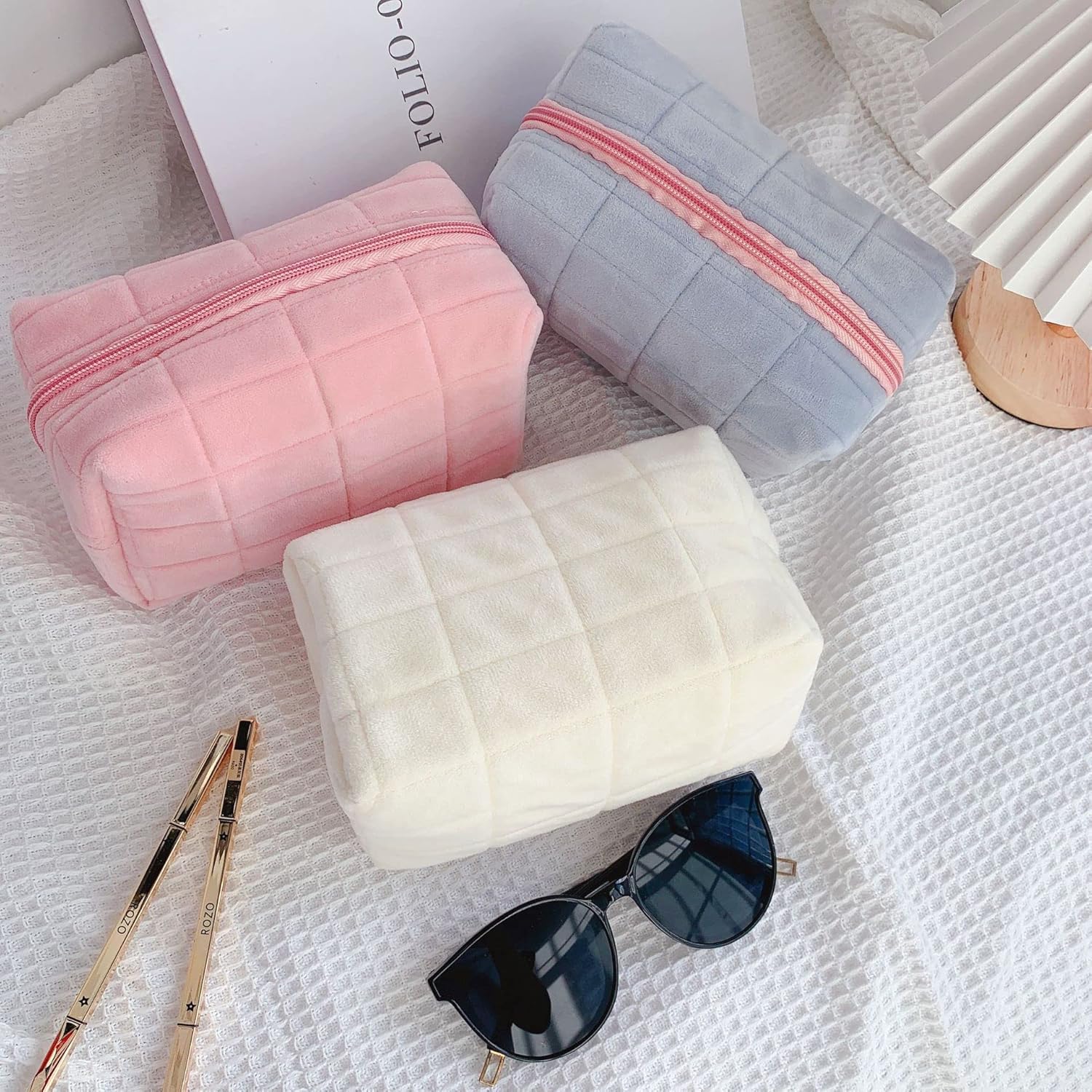 Luxury Fluffy Plush Travel Mak - Luxury Skincare Daily recension och pris